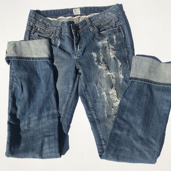Topshop Denim - Topshop Radcliffe London distressed boot cut jeans